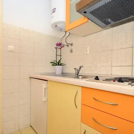 Josko דירה מאקרסקה